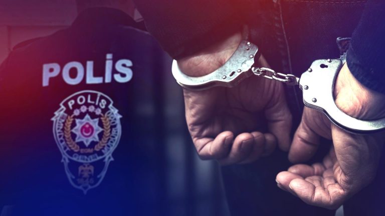Bakırköy'de güzellik merkezinde gizli kamera kuran 2 şüpheli tutuklandı