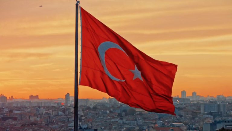 Yunanistan basını: Türkiye'nin büyük gücü göz ardı edilemez