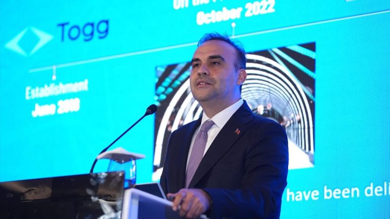 Bakan Kacır: Küresel imalat sanayi katma değerindeki payımızı 2 katına çıkardık